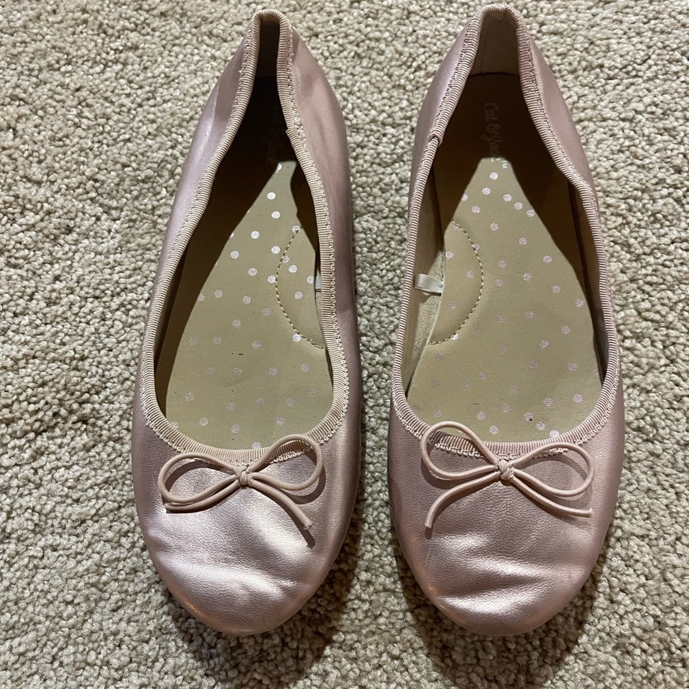 Girls Pink Metallic Cat And Jack size 3 Ballet Flat